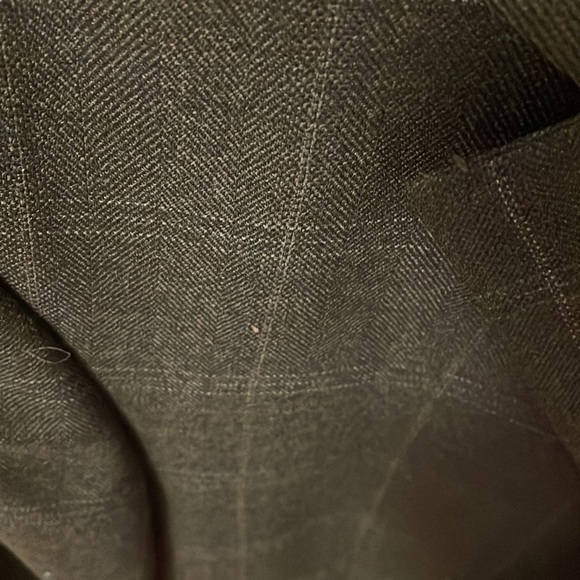 Mens Oscar de la Renta 100 % wool mens brown blazer. Size 42R. - Picture 2 of 7